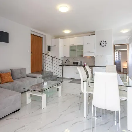 Awesome In With Wifi *