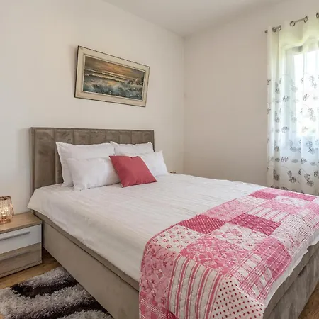 Awesome In With Wifi * Porec